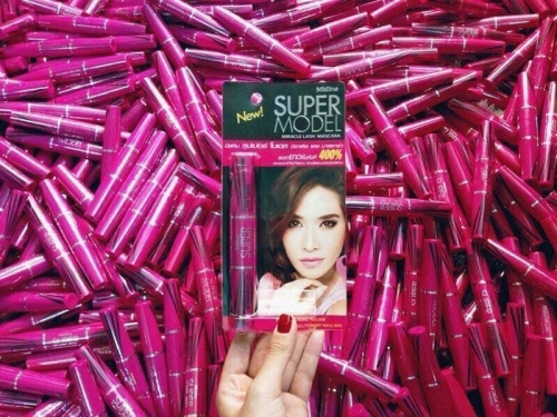 MASCARA SUPER MODEL